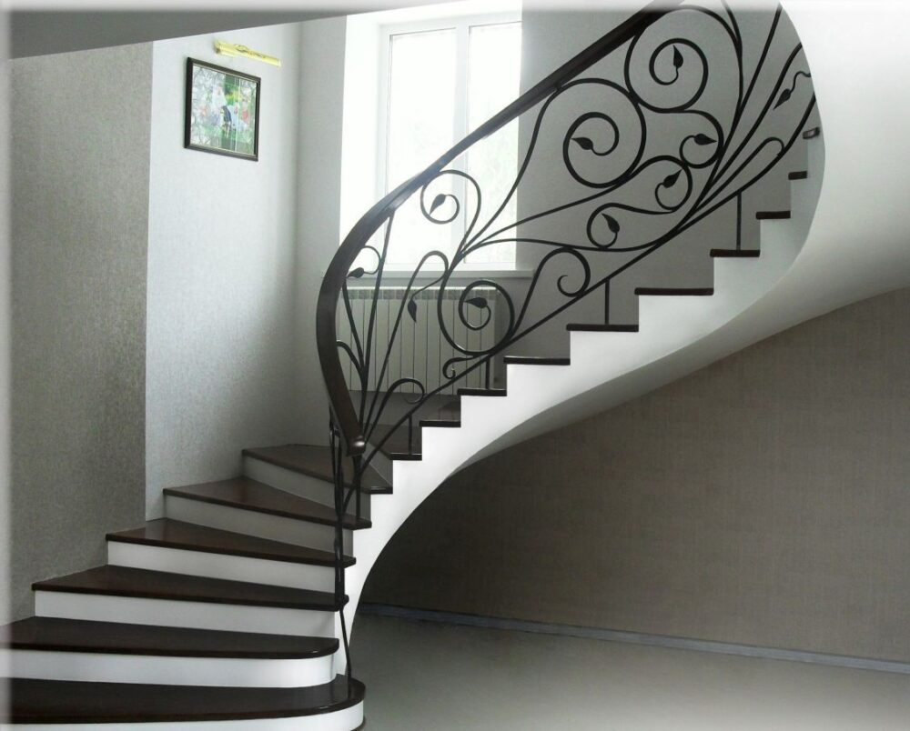 Монолитная лестница